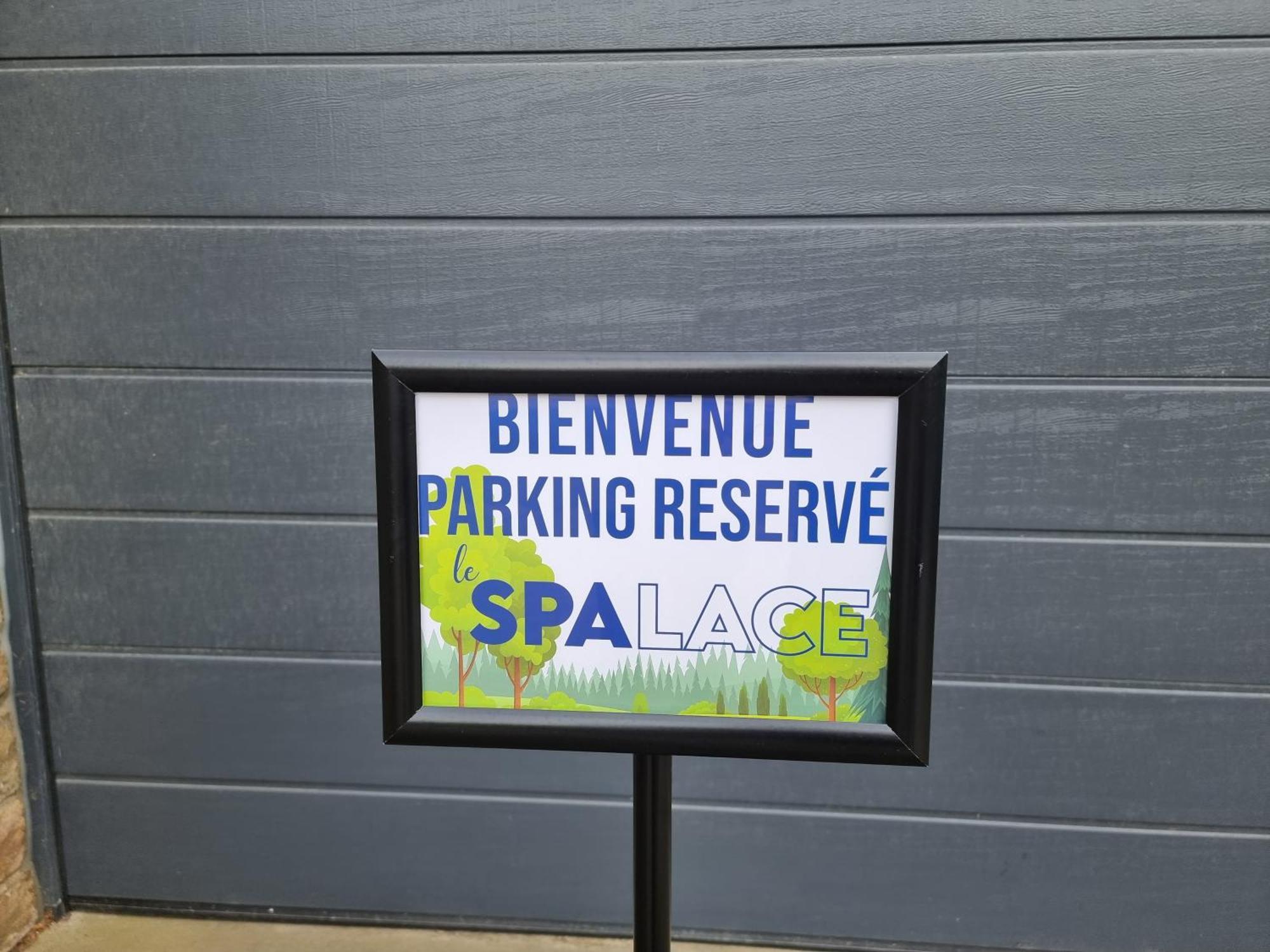 Le Spalace Ngoại thất bức ảnh